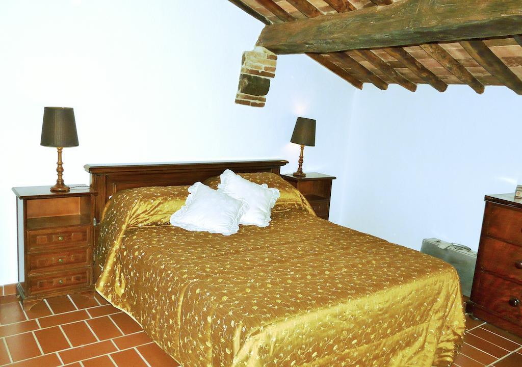 Podere Patrignone Guest House Castellina in Chianti Room photo