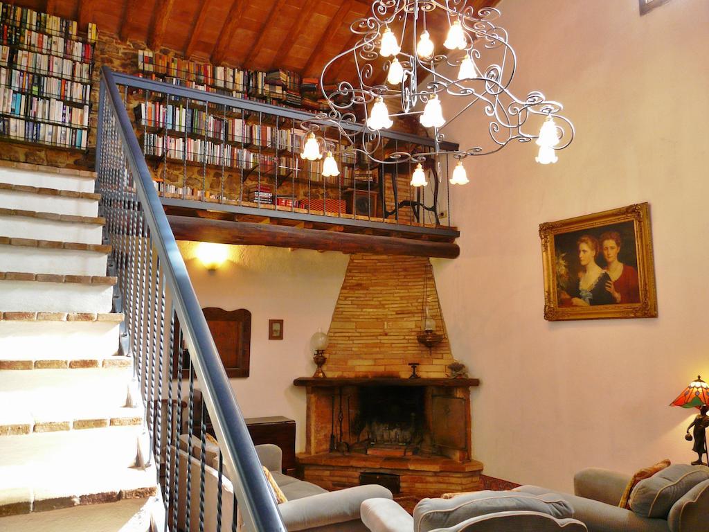 Podere Patrignone Guest House Castellina in Chianti Room photo