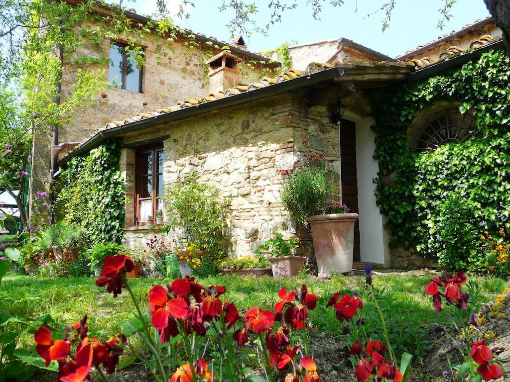 Podere Patrignone Guest House Castellina in Chianti Room photo